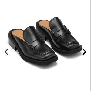 NWT Ganni leather backless loafer black size 40